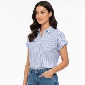 Jones NY size medium blue striped preppy top